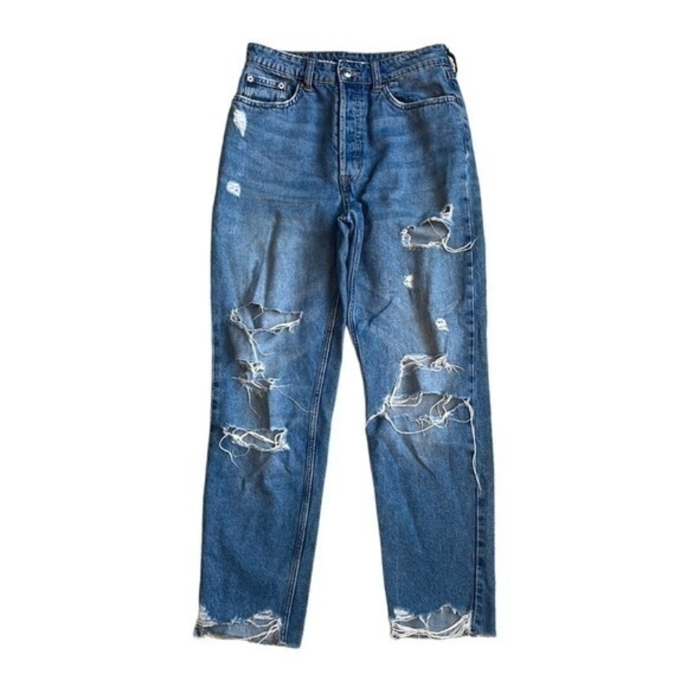 DISTRESSED STRAIGHT LEG DENIM BLUE JEANS BY DIVIDED, SIZE 4